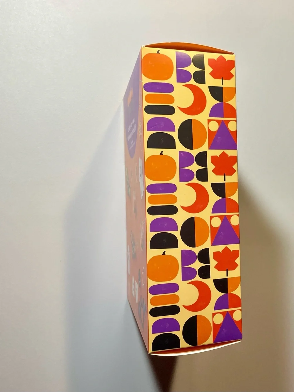 Mondo Llama Create-Your-Own Halloween Garland Kit - Orange & Purple New Sealed